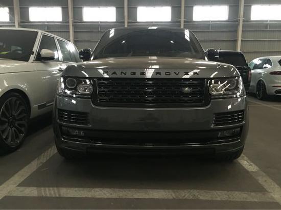 17款路虎行政黑耀版价格优惠皇家风范