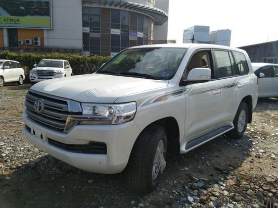 18款丰田酷路泽4000中东版上市预定更优