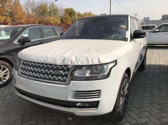 17款路虎创世5.0加长现车手续全国可分期