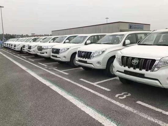 丰田霸道中东版2700  最新优惠促销报价