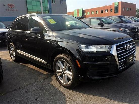 2017奥迪Q7挚热驱动驾驭极致人生新体验