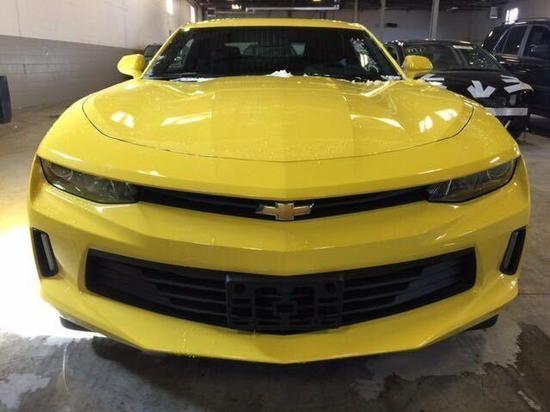 2017款雪佛兰科迈罗 大黄峰2.0T硬顶8速