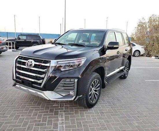 22款丰田霸道2700马上现车 值得期待