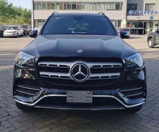 23款奔驰GLS450现车105万起售可按揭
