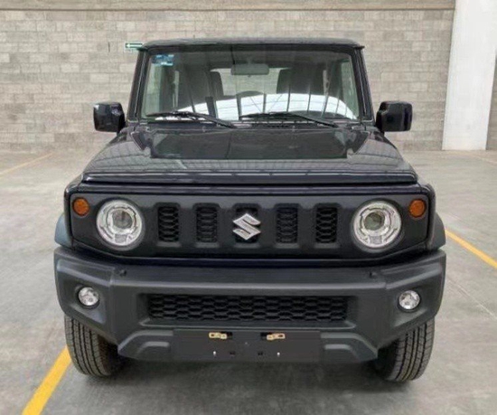 天津港2022款吉姆尼现车特价促销