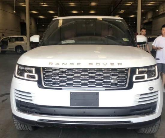 18款路虎揽胜行政首批到港随意挑选