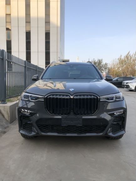 宝马X7加版3.0TM运动现车 配置高价格低