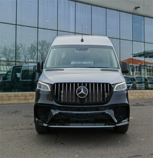 奔驰斯宾特 纯进口唯一全时四驱商务车