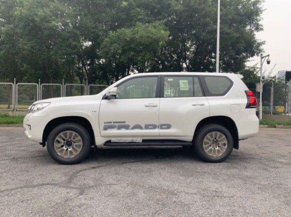 20款丰田霸道4000津港现车秋季特惠10万