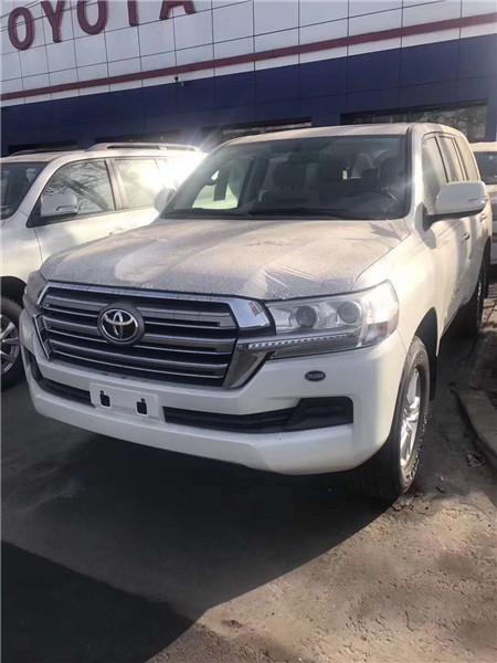 18款丰田酷路泽4000中东版 现车全国上牌