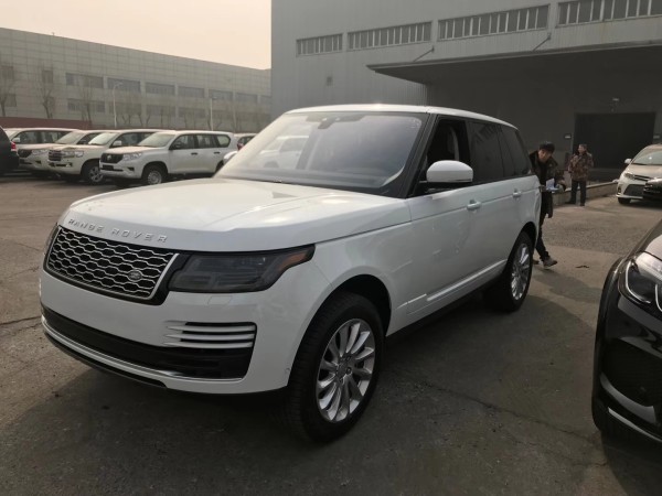 19款路虎揽胜行政版上市 变速箱升级优惠