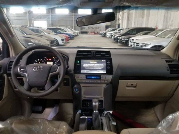 丰田霸道4000销售电话:13389982878刘经理