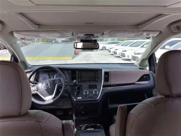 丰田塞纳销售电话:13389982878刘经理