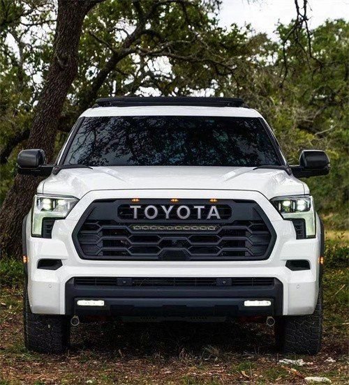 23款丰田红杉 全系现车热销优惠可分期