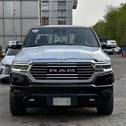 道奇公羊长角号天津港现车价格再创新低