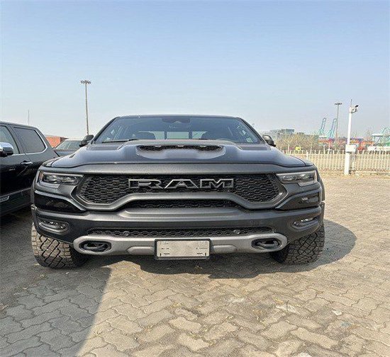 23款道奇霸王龙6.2T一级包最低价格销售