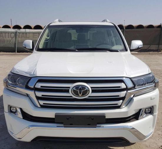 18丰田酷路泽4.0 八气囊限量版带吸顶DV