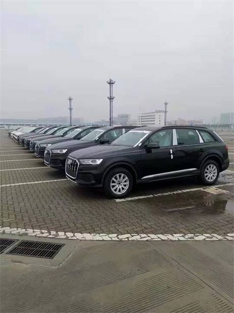 2021款奥迪Q7智能豪华欧版现车54.7万