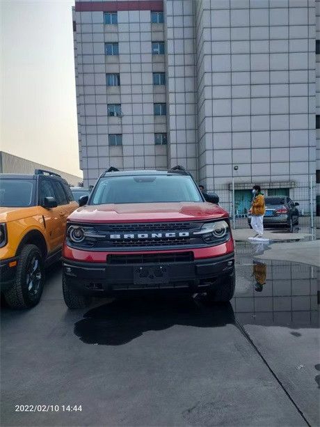 2022款福特烈马Bronco荒地2.0T现车报价