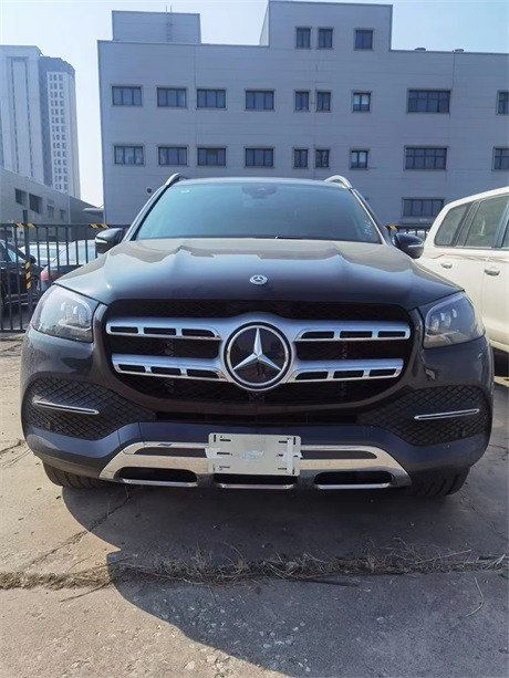 2021款奔驰GLS450美规黑色现车清仓价格
