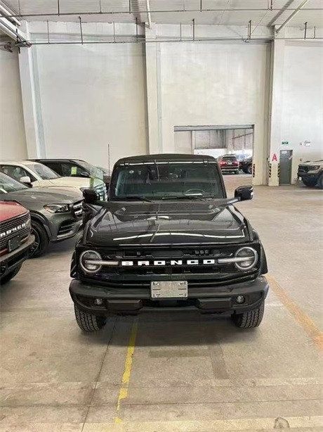 2022款福特烈马沙滩版软顶60万可分期