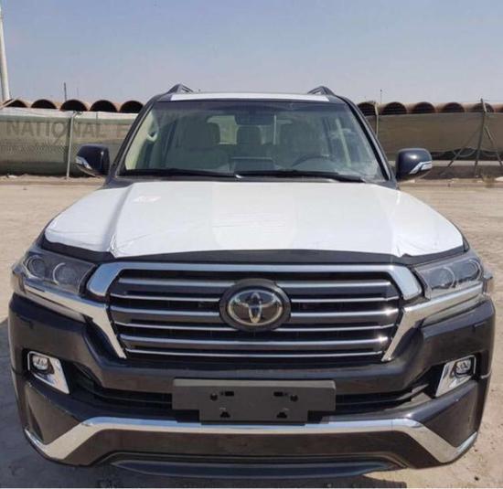 18款丰田酷路泽4000八气限量版豪华舒适