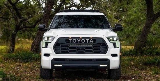 23款丰田红杉3.5T 全新一代现车92万起