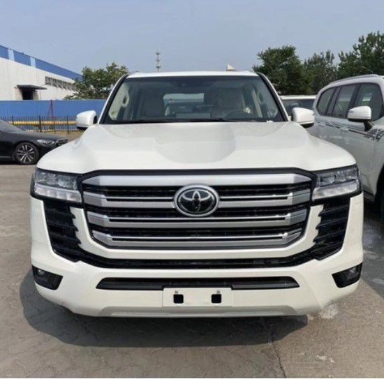 2023款丰田酷路泽3500现车价格优惠详情