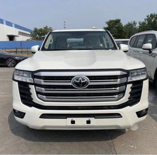 23新款丰田酷路泽3500最新价格优惠出售