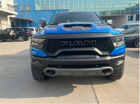 2023款道奇霸王龙颜色齐 最新行情资讯