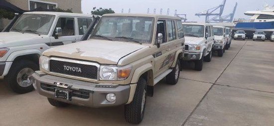 2023款丰田LC76越野 现车82万起售全国