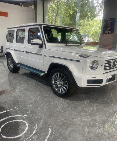 奔驰G350d港口现车优惠促销