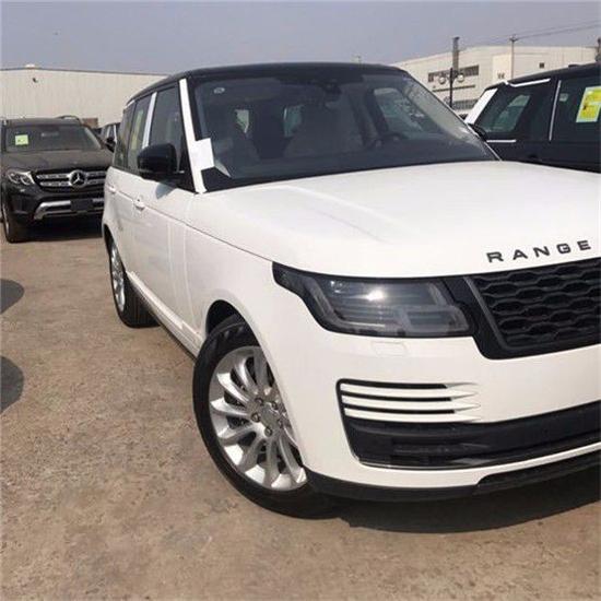 进口揽胜行政3.0汽油版新车到店打折促销