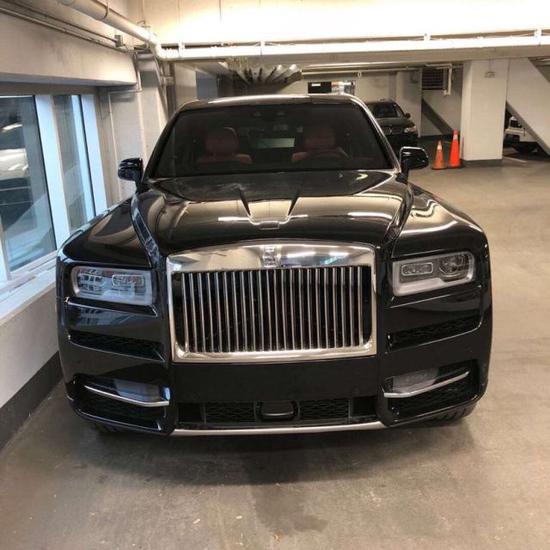 2019款劳斯莱斯库里南豪车价格港口行情