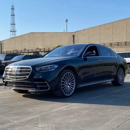 2022款奔驰S500国六现车首付30万开回家