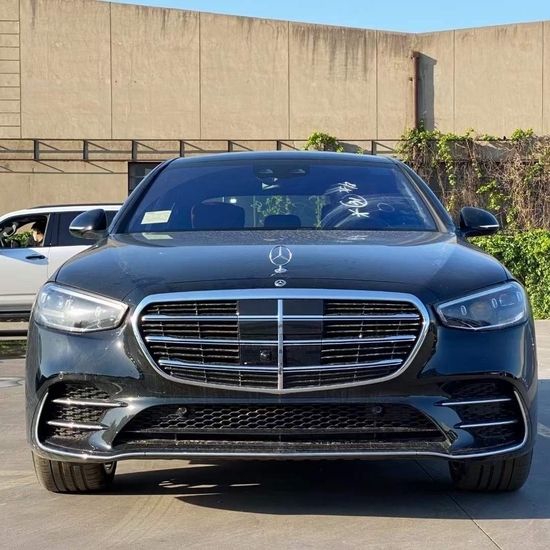 2022款奔驰S500现车 比中规优惠几十万