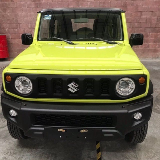 22款墨版顶配铃木吉姆尼天津港价格21万