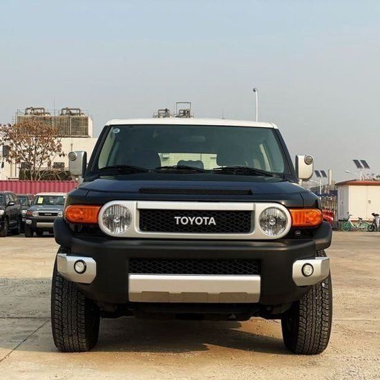 2023款丰田酷路泽FJ4.0GXR现车低价促销