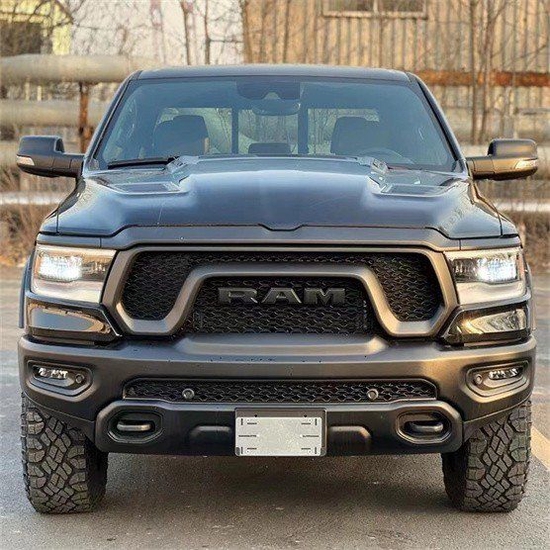 道奇公羊叛逆者天津港现车最新价格