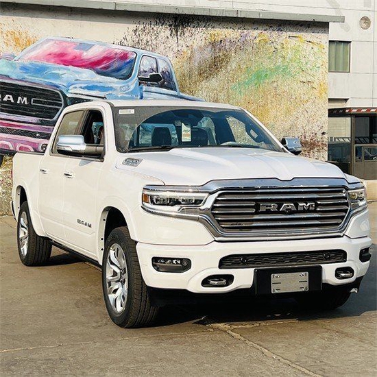 道奇公羊长角号选配底盘升降新车到店