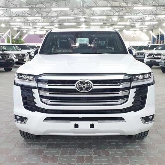 2022款酷路泽LC300全新到港价格低廉