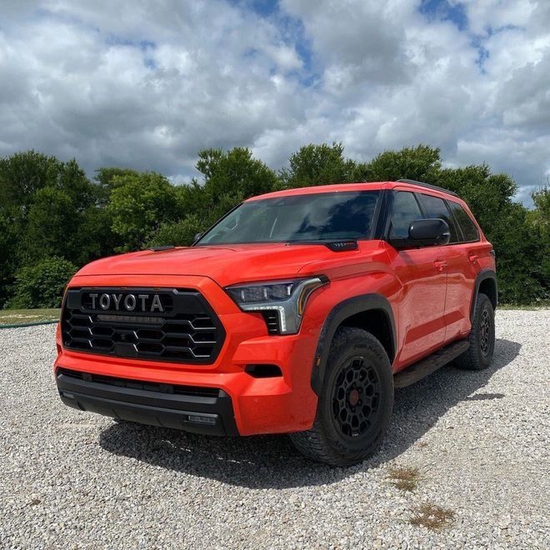 全新丰田红杉港内现车 五月底价大促