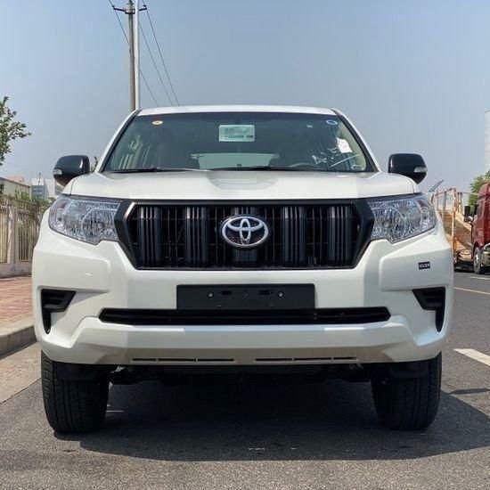 23款丰田霸道2700中东版现车全国分期