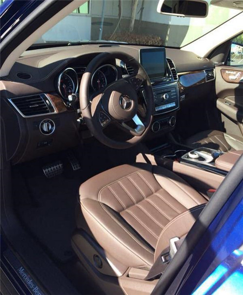 2018款奔驰gls450全新上市 价格优惠
