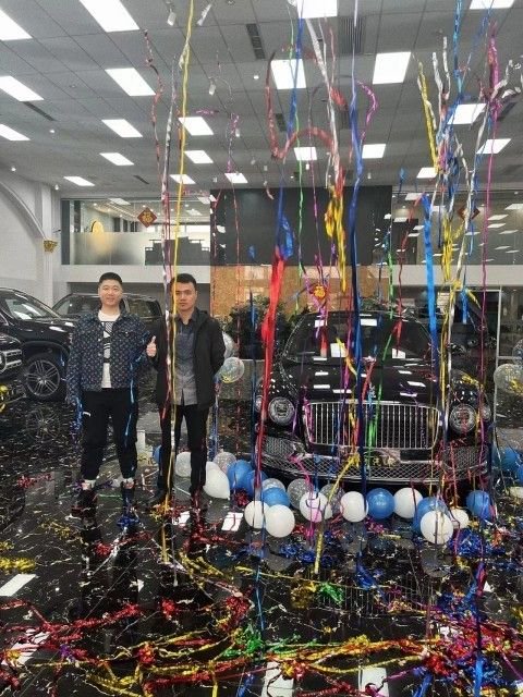 进口23款宾利飞驰4.0T 现车240万起售