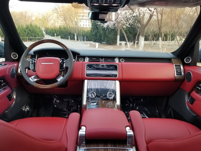 2019款路虎揽胜创世加长柴油版 新价格