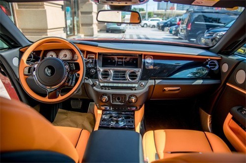 2021款全新劳斯莱斯魅影最新报价大优惠