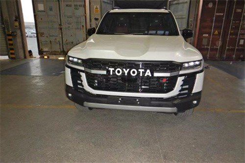 丰田酷路泽LC300最新消息三月特惠行情