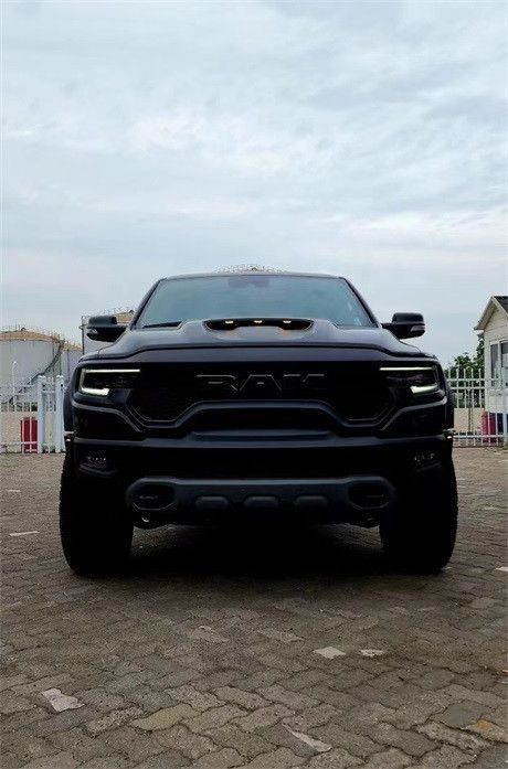 2022款道奇公羊霸王龙6.2钻石黑惊喜钜惠