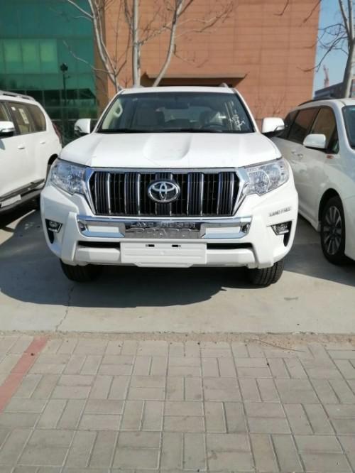 2020款丰田霸道4000天津港现车优惠报价